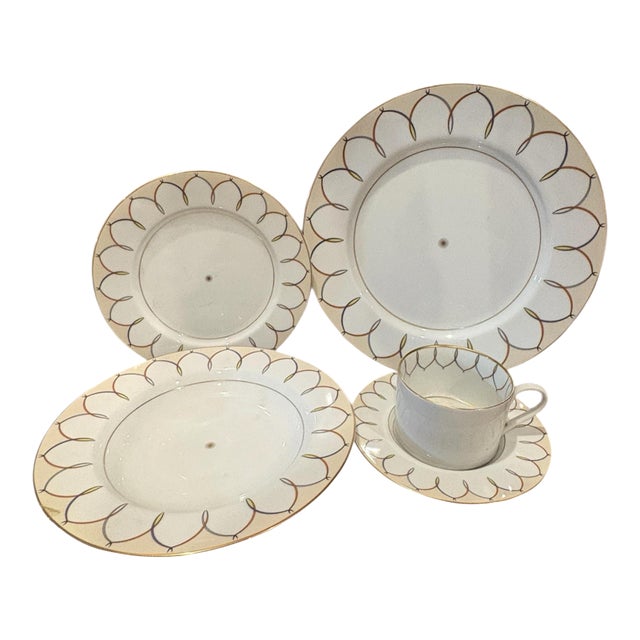 1990s Tsao and McKown Swid Powell “Serenade” Dinerware Setting - 5 Piece For Sale