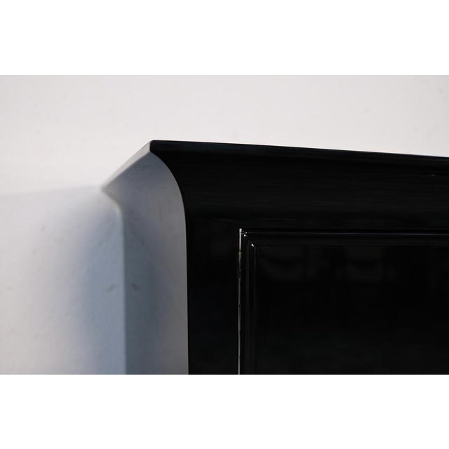 Art Deco High-Gloss Black Lacquered Sideboard with Stylized Woman's Head Emblem, 1930s For Sale - Image 3 of 11