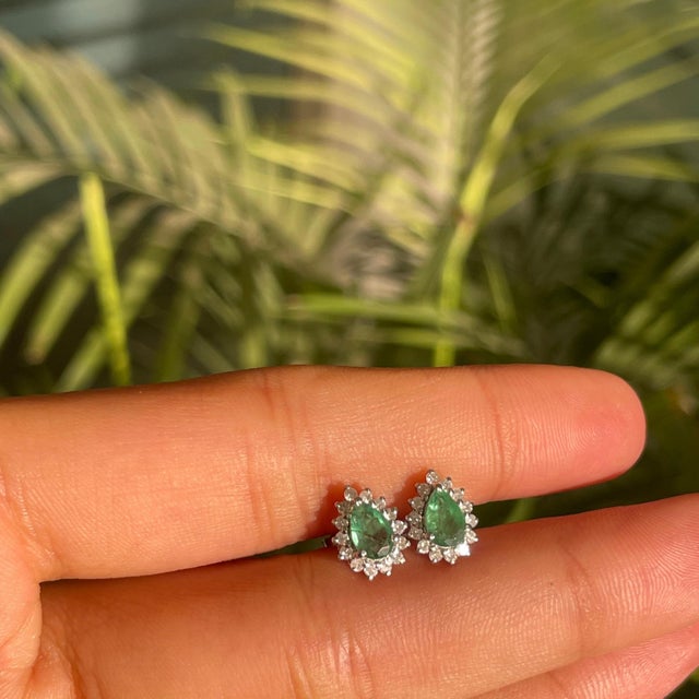 Vintage Style Natural Pear Emerald & Diamond Halo Stud Earrings in 925 Silver 2 Pieces For Sale - Image 4 of 12