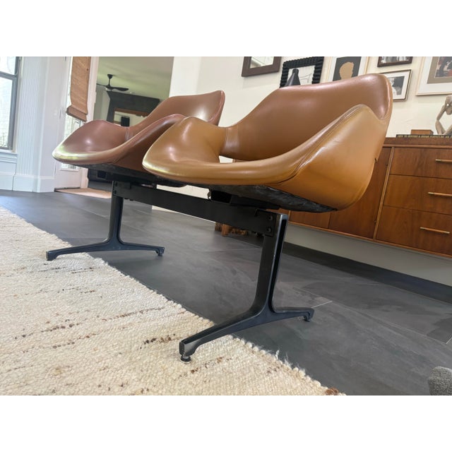 Mid-Century Modern 1960s Mid Century Airport Bench For Sale - Image 3 of 12