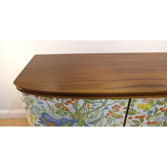 Wood Swedish Cabinet with Josef Frank Paradiset Nordens Flora, Sweden, 1950s For Sale - Image 7 of 12