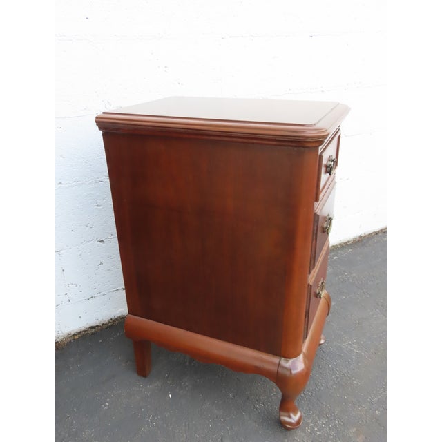 Tall Narrow Queen Anne Burl Walnut Nightstands End Bedside Tables a Pair 6659 For Sale - Image 11 of 18