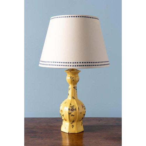 Moustiers Faience Garlic Neck Table Lamps, 1800s, Set of 2 For Sale - Image 3 of 13