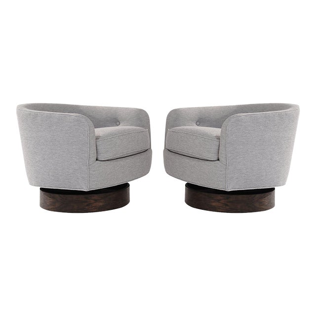 Set of 2 Swivel Tilt Lounge Chairs by Milo Baughman, Circa 1960s For Sale
