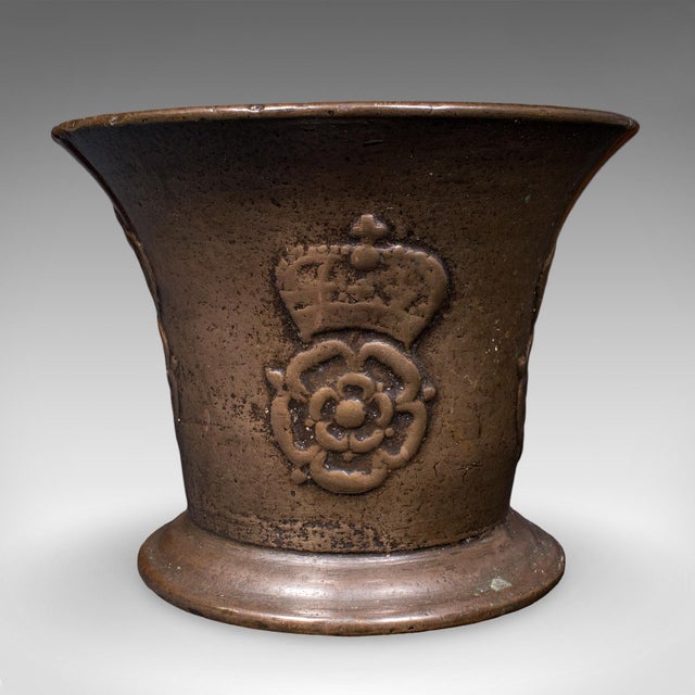 English Antique Apothecary Mortar & Pestle, English, Bronze, Kitchen, Chemist, c.1650 For Sale - Image 3 of 10
