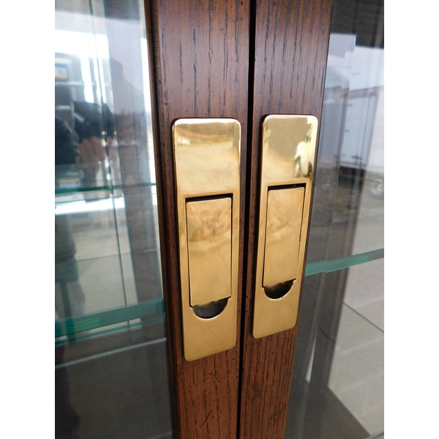 Glass Henredon Scene One Campaign Style Light 2 Pc Curio Cabinet 82"h X 32"w "A" For Sale - Image 7 of 11