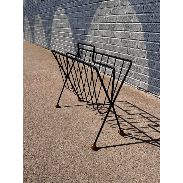 Mid-Century Modern Mid-Century Modern Tony Paul Attributed Wire Magazine Rack For Sale - Image 3 of 7