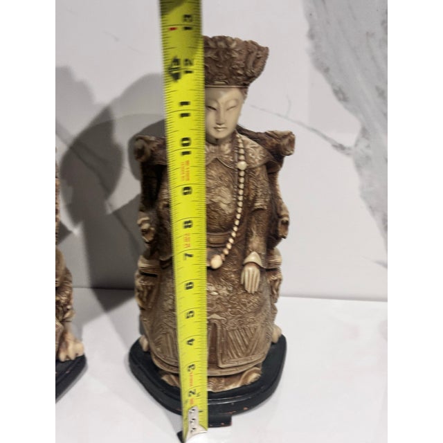 Pair of Antique Chinese Emperor & Two Empress Carved Oriental Figurines - For Sale - Image 4 of 12