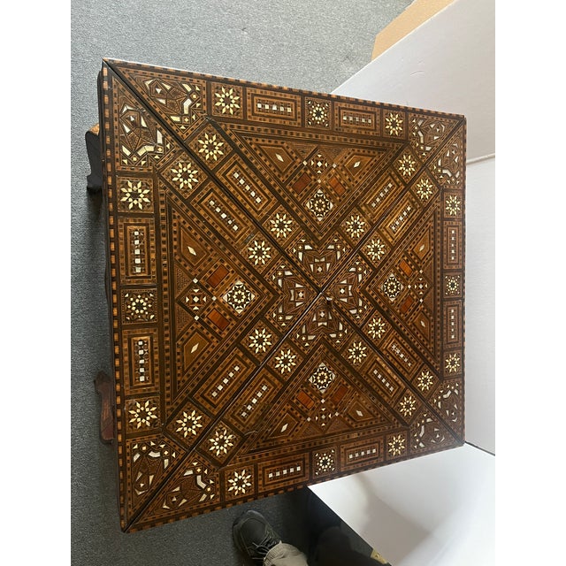 English Early 20th Century Hand Crafted Anglo-Indian or Inlaid Syrian Marquetry & Mother of Pearl Game Table Backgammon, Chess, Checkers For Sale - Image 3 of 14