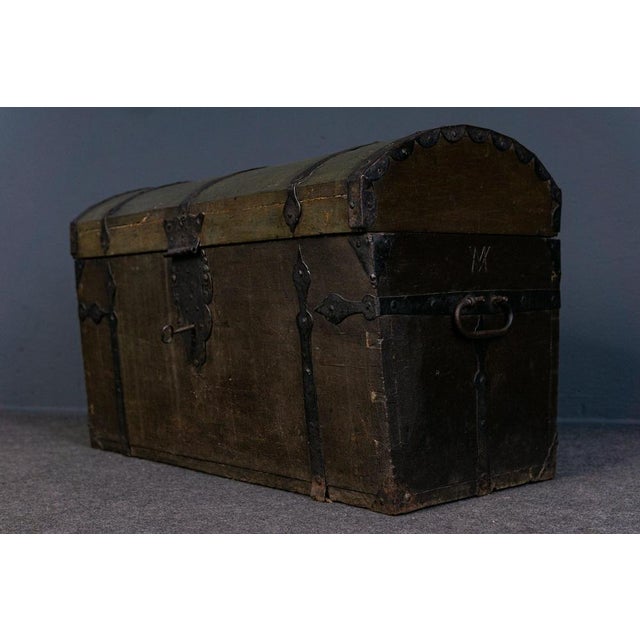 Wood Early 19th Century Chest For Sale - Image 7 of 14
