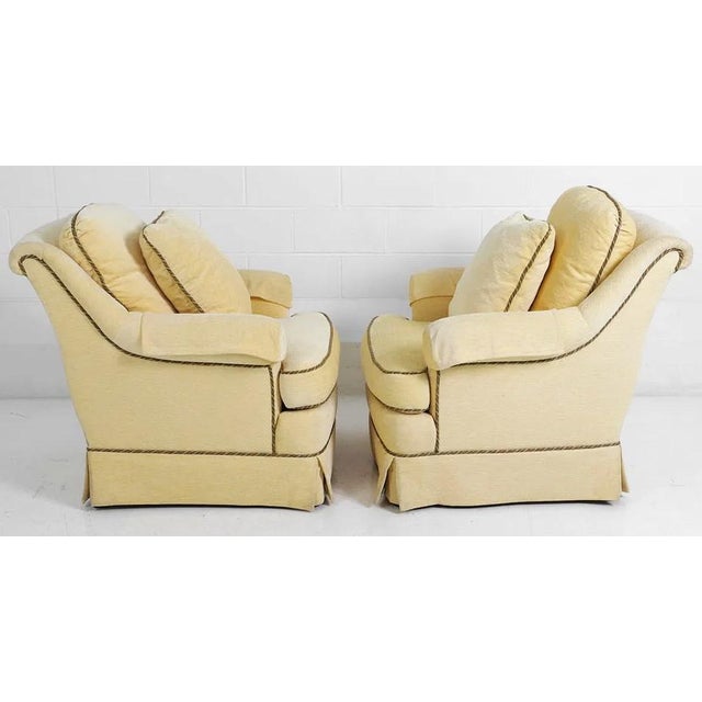 Traditional Pair Sherrill Finely Upholstered Lounge Chairs For Sale - Image 3 of 9