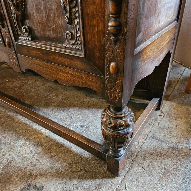 Late 19th Century Late 19th Century English Oak Renaissance Revival Carved Sideboard For Sale - Image 5 of 11