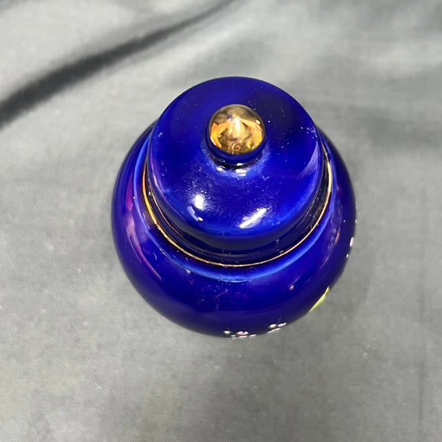 Vintage Ceramic Chinese Urn Ginger Jar W/Lid For Sale - Image 4 of 7