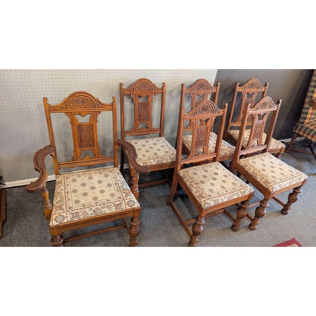 1930s Jacobean Tudor Table and 6 Chairs - Set of 7 For Sale - Image 10 of 17
