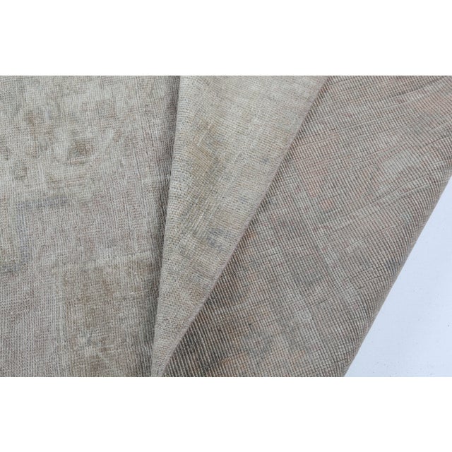 Vintage Turkish Oushak Rug – Faded Floral Medallion in Soft Neutrals - 5' X 8' 7'' For Sale - Image 11 of 12