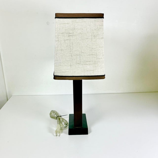 1990s Vintage Asian Chinoiserie Boho Chic Wood Accent Table Lamp. For Sale - Image 9 of 13