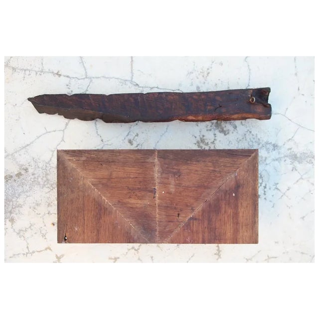 Gold 18th Century, Set of 2 Carved and Gold Leaf Portuguese Baroque Fragments Antique For Sale - Image 8 of 8