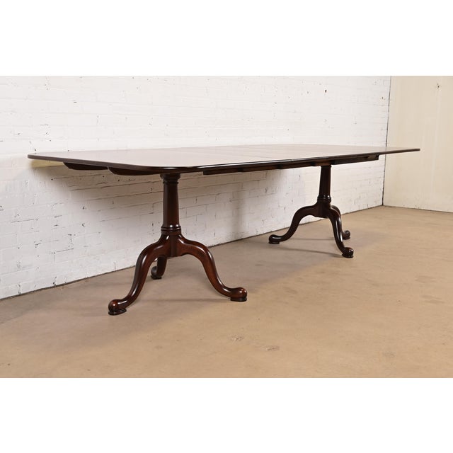 Henkel Harris Henkel Harris Georgian Solid Mahogany Double Pedestal Extension Dining Table, Newly Refinished For Sale - Image 4 of 13