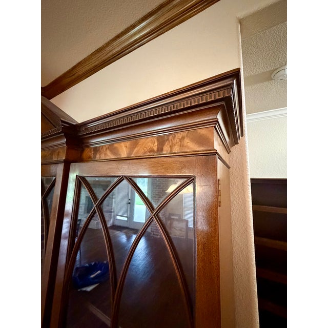 Traditional Vintage Baker Furniture Georgian Mahogany Breakfront China Cabinet For Sale - Image 3 of 12
