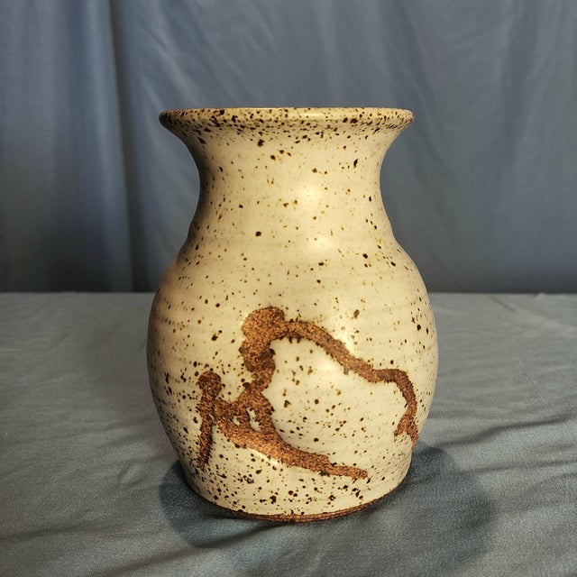 Earthy greys & browns highlight this beautifully handmade, and signed, vase. I'm not sure exactly when the vase was made,...