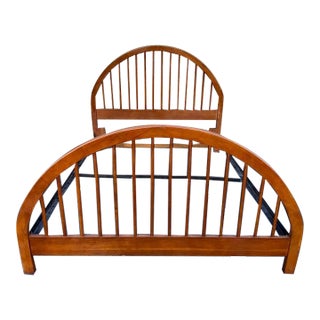 Vintage Rustic Country French Solid Wood Spindle Queen Size Bed Frame For Sale
