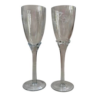 Vintage Handmade Etched Grapevine Champagne Glasses With Tulip Stems – Set of 2 For Sale
