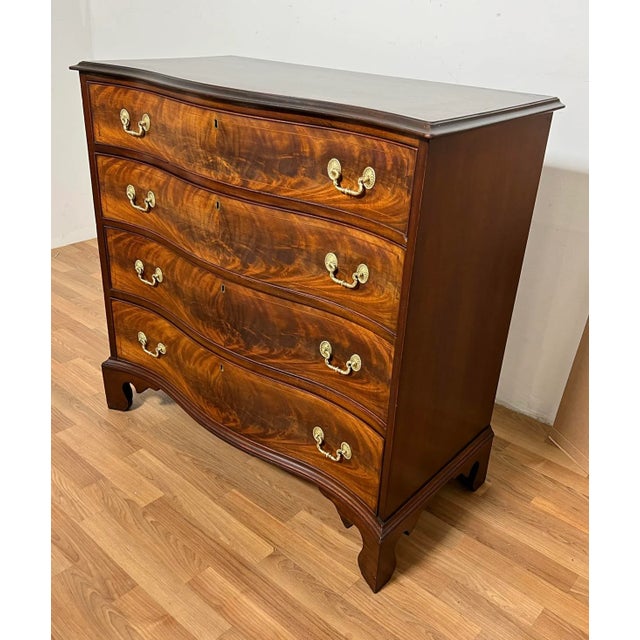 Ca. 1790s Antique George III Serpentine Mahogany Chest of Drawers For Sale - Image 13 of 13