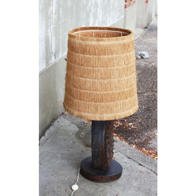 Vintage Brutalist Table Lamp in Wood and Raffia by Delsinne, 1960s For Sale - Image 6 of 7