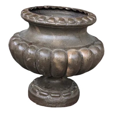 Medici Vase with Gadroons in Cast Iron by Alfred Corneau in Charleville, 1870 For Sale