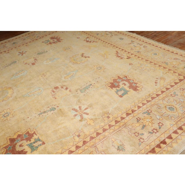 Early 21st Century Oversize Traditional Pishawar Rug - 13'2" x 19'8" For Sale In New York - Image 6 of 15