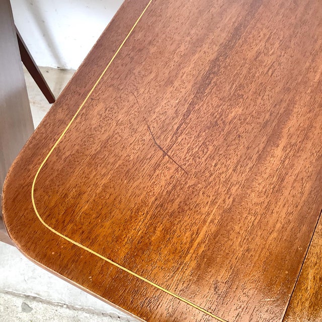 Pair of Federal Style Drop-Leaf Pembroke Side Tables For Sale - Image 12 of 16