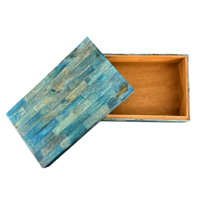 Blue Attributed to Maitland-Smith Blue Dyed Bone Mosaic Hinged Decorative Box, Circa 1970s For Sale - Image 8 of 10