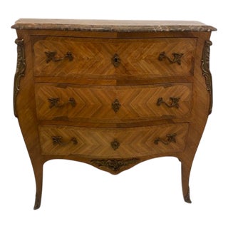 Louis XV Bombé Commode in Chevron Marquetry and Emperador Marble, 1890s For Sale