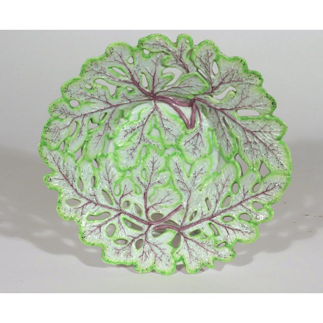 Longton Hall 1755 Longton Hall Porcelain Openwork Leaf Dishes, Pair, Green and Puce, Staffordshire For Sale - Image 4 of 12