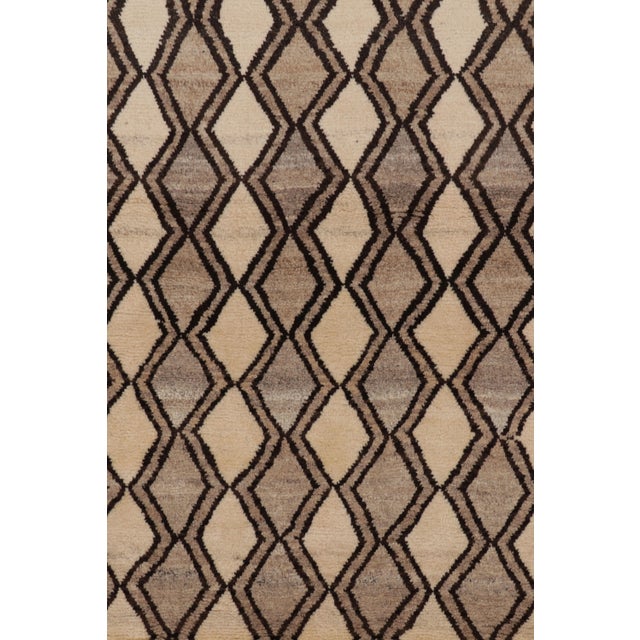 Vintage Persian Gabbeh Rug in Beige With Geometric Patterns - Rug & Kilim For Sale In New York - Image 6 of 10