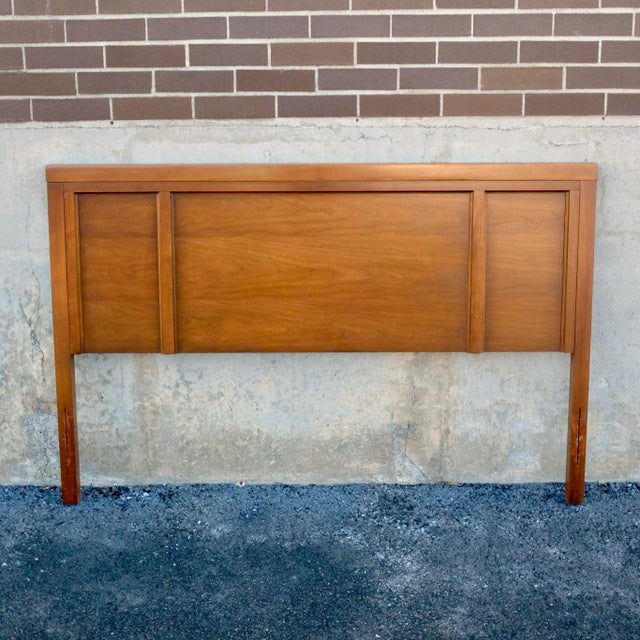 Dixie Dixie Furniture "Mark Lx" Full Size Headboard & Footboard For Sale - Image 4 of 9