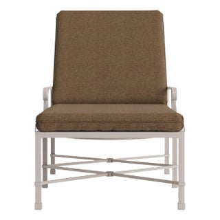 Brown Jordan Venetian Adjustable Chaise Lounge, Dove frame with Fusion Moccasian fabric For Sale