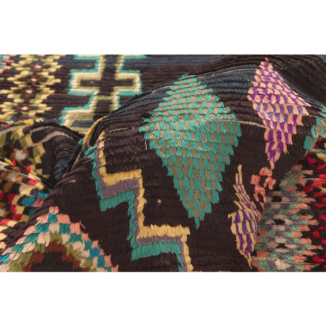 Vintage Azilal Moroccan Rug, 04'00 X 07'01 For Sale In Dallas - Image 6 of 10