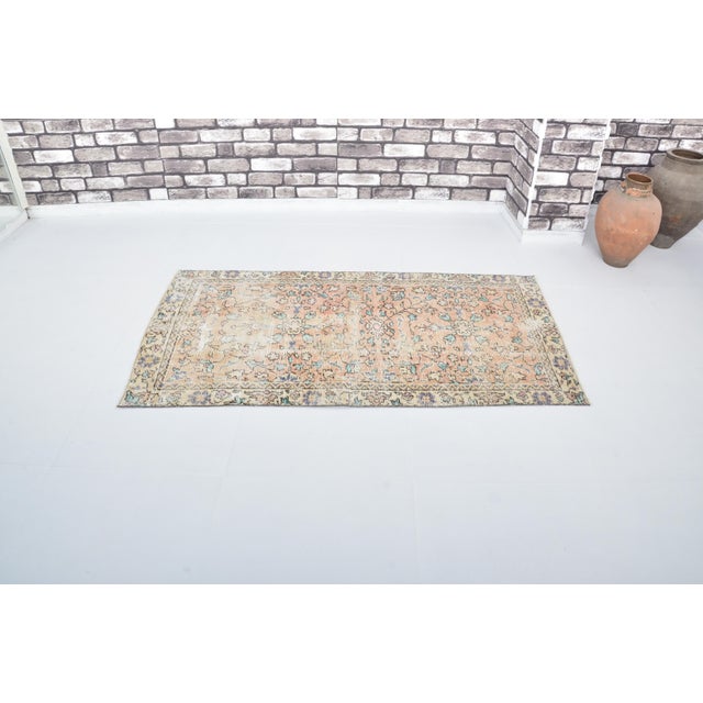 Geometric Vintage Apricot Colour Rug For Sale In Phoenix - Image 6 of 9