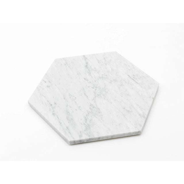 Large Hexagonal White Carrara Marble Plates or Serving Dishes, Set of 2 For Sale - Image 10 of 14