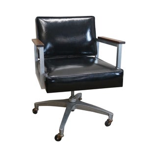 Mid Century Aluminum & Black Vinyl Swivel Chair For Sale