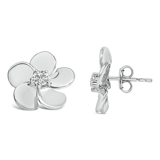 Contemporary 10K White Gold 1/3 Cttw Lab Grown Diamond Flower Petal Stud Earrings For Sale - Image 3 of 5