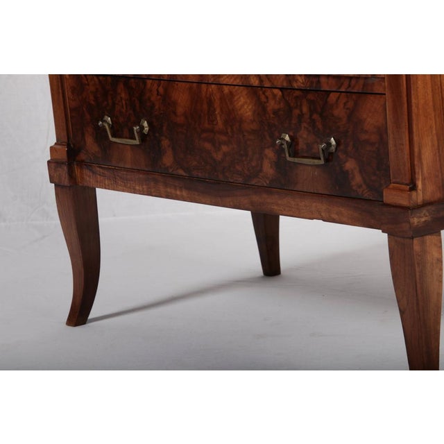 Small Antique Biedermeier Chest of Drawers in Walnut, 1810 For Sale - Image 15 of 18