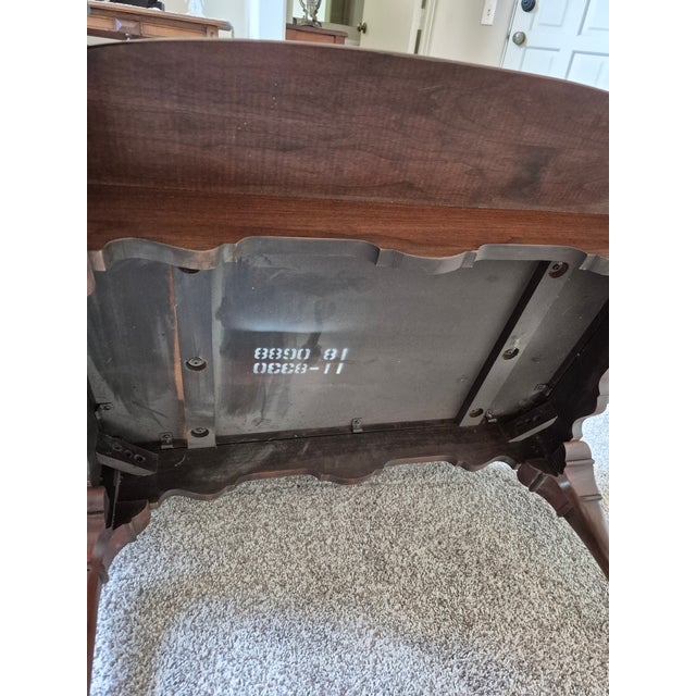 Brown Late 20th Century Pennsylvania House Style Oval Cherry Queen Anne Coffee Table For Sale - Image 8 of 9