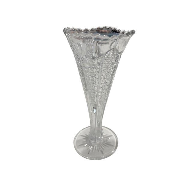 American Early 20th Century Heisey Punty and Diamond Point 8" Fluted Bud Vase, Pattern No. 305 For Sale - Image 3 of 9