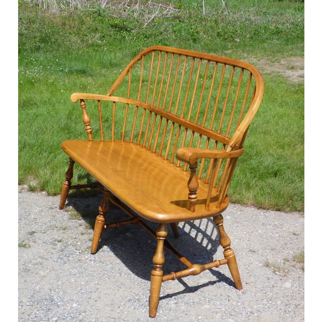 Vintage Ethan Allen 1776 Solid Maple Deacons Bench Windsor Back Settee