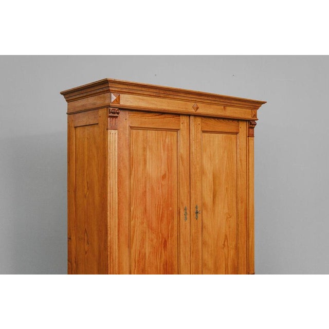 19th Century Gründerzeit Wardrobe in Pine For Sale - Image 5 of 18