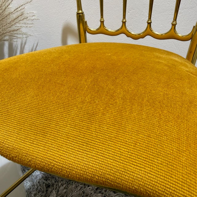 Vintage Italian Chiavari Chair in Brass with Yellow Velvet Upholstery, 1950s For Sale - Image 10 of 12