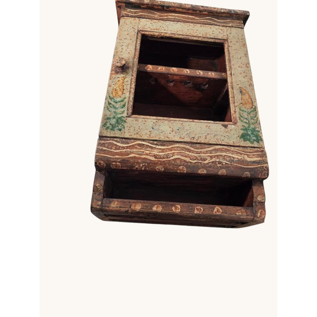 Early 20th Century Antique Folk Art Tobacco Pipe Cabinet With Original Hand-Painted Decoration For Sale - Image 5 of 8