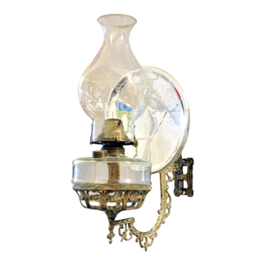 Antique Wall Bracket Oil Lamp in Cast Iron